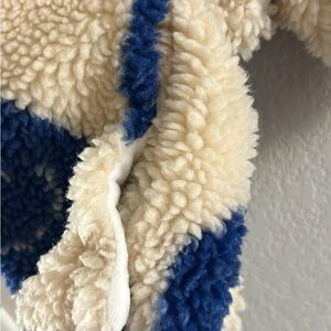 Cozy Sherpa Jacket in Cream and Navy